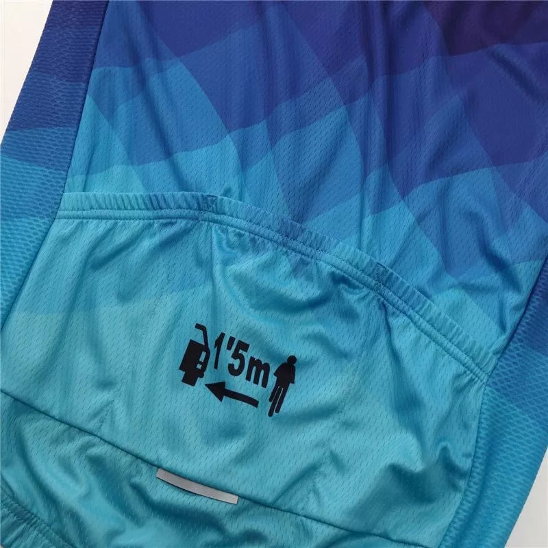 Men's summer cycling short sleeve moisture-wicking shirt in various sizes