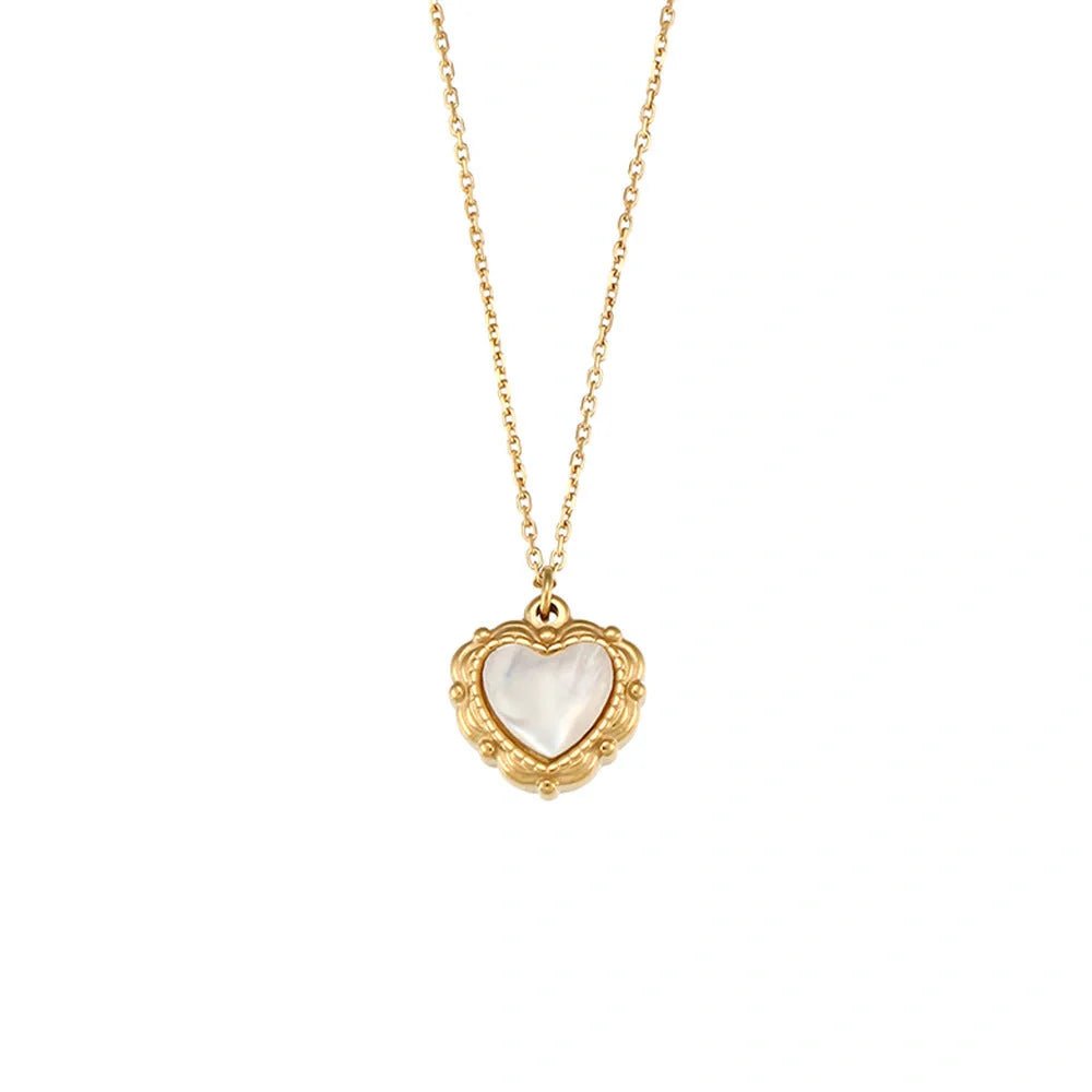 Luxury Love Light Pendant Necklace with 18k gold plating and vintage shell love design