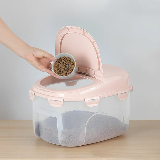 PP resin pet food storage bucket with airtight lid in matcha green colour, 2.5 litre capacity