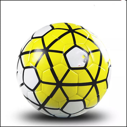 UEFA Champions League football in multi-color options, sizes quasi No. 4 and 5, with PU leather and butyl liner