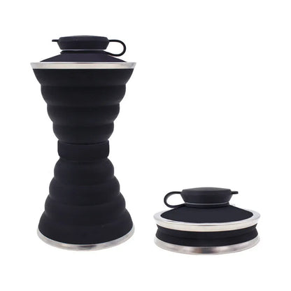 Collapsed and expanded states of a 500ml silicone water bottle with hook and hand rope.