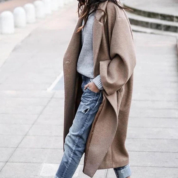 Women's solid color woolen coat with pockets for winter warmth