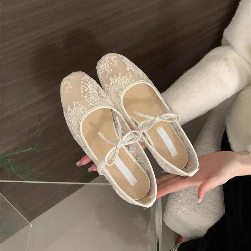 Women's flat heel Mary Jane evening shoes with lace mesh detailing and 3-5cm mid heel