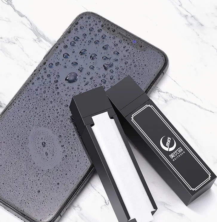 Black case containing 40 disposable screen cleaning sheets for mobile phones and tablets