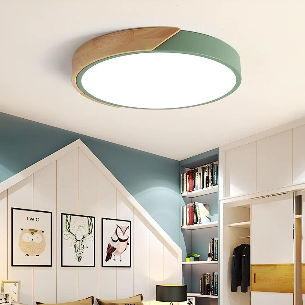 30cm round LED ceiling light with 18W output for 11.5-30 square metre room illumination