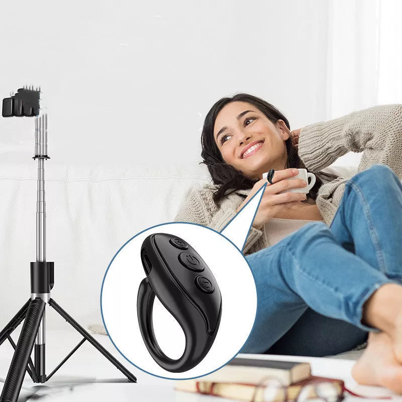 Ring Bluetooth Remote Control for Mobile Phone Self-timer in black, white, or pink