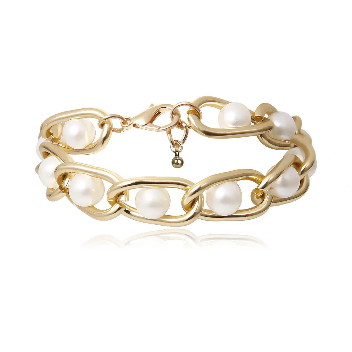 Creative Chain Inlaid Pearl Bracelet in gold, elegant and modern design
