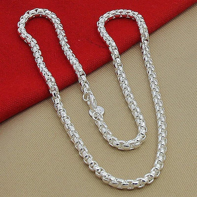 Elegant silver-plated round box necklace clasp for secure and stylish jewelry fastening