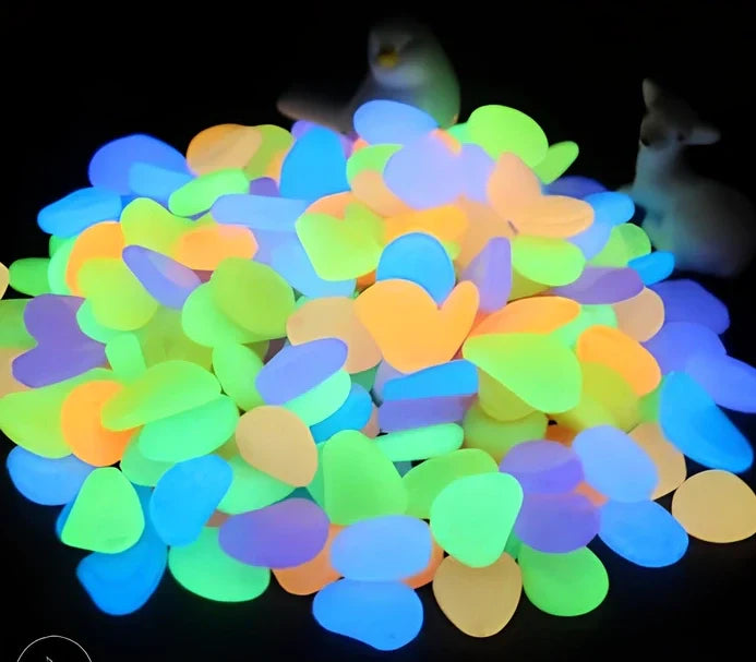 Blue, green, and white glow in the dark resin rocks for aquarium decoration with irregular shapes