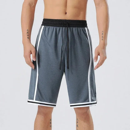 Men's straight-leg polyester training shorts for summer sports in solid colour