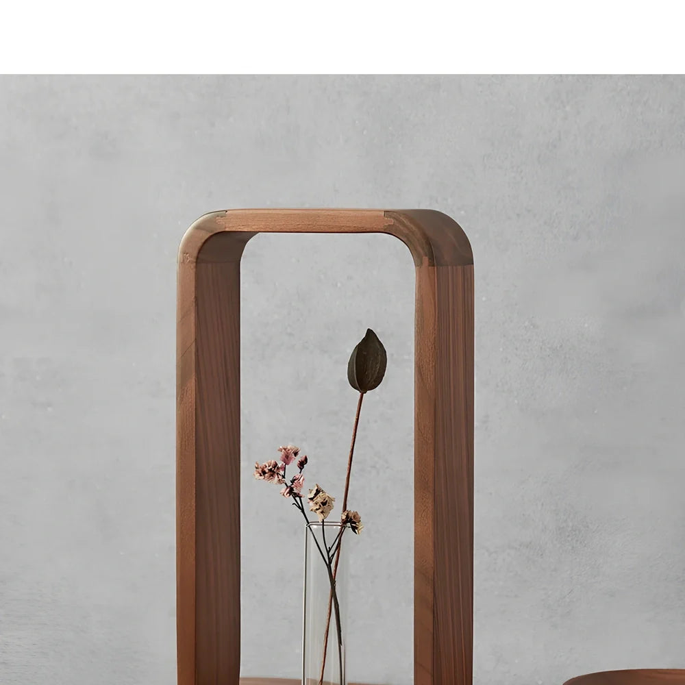 Chinese style wooden tabletop vase with natural grain and 25cm height