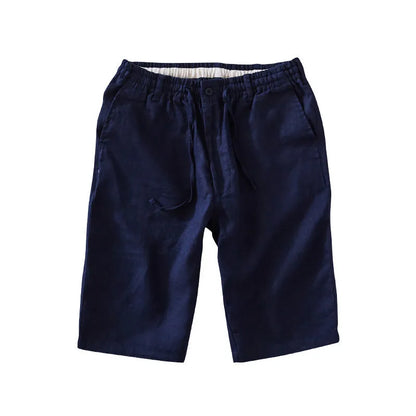 Man's loose-fit linen capri trousers in light colour for casual summer wear