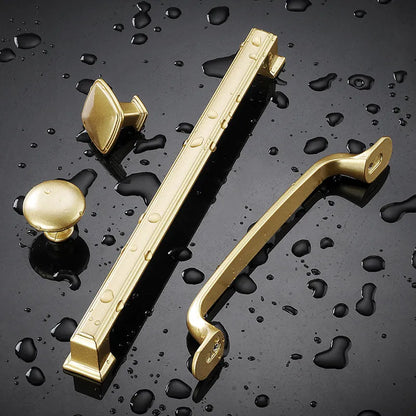 Gold T-shape cabinet handle with aluminium alloy construction showing hole distance measurements