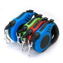 Automatic telescopic pet traction rope in vibrant colors with one-handed braking system