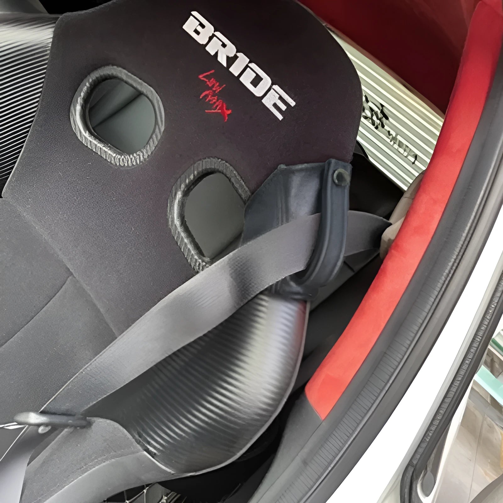 Racing seat belt leather shoulder strap cover with limit buckle for RECARO Bride seats