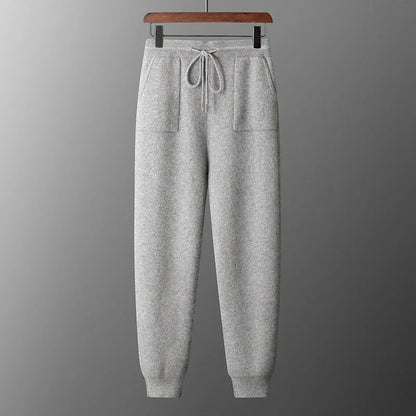 Men's cashmere hooded sweatshirt and trousers set in light grey or dark grey for winter leisure wear