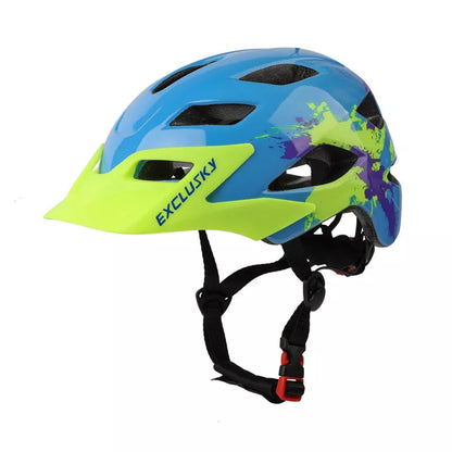 Children's bicycle and skateboard helmet in multiple colors, adjustable for a secure fit