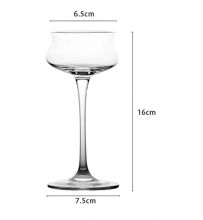 Creative transparent lead-free glass cup with seamless flat base for cocktails, 210ml capacity