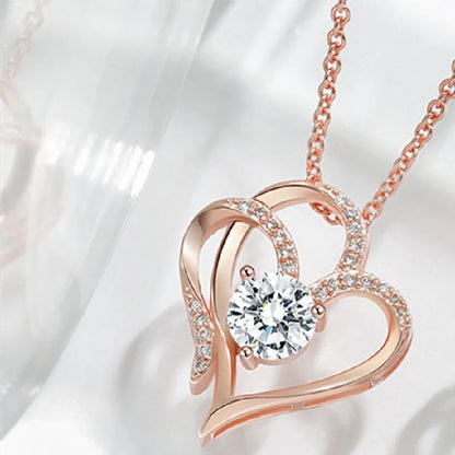 Women's heart-shaped 925 silver necklace with choice of gold plating colours.