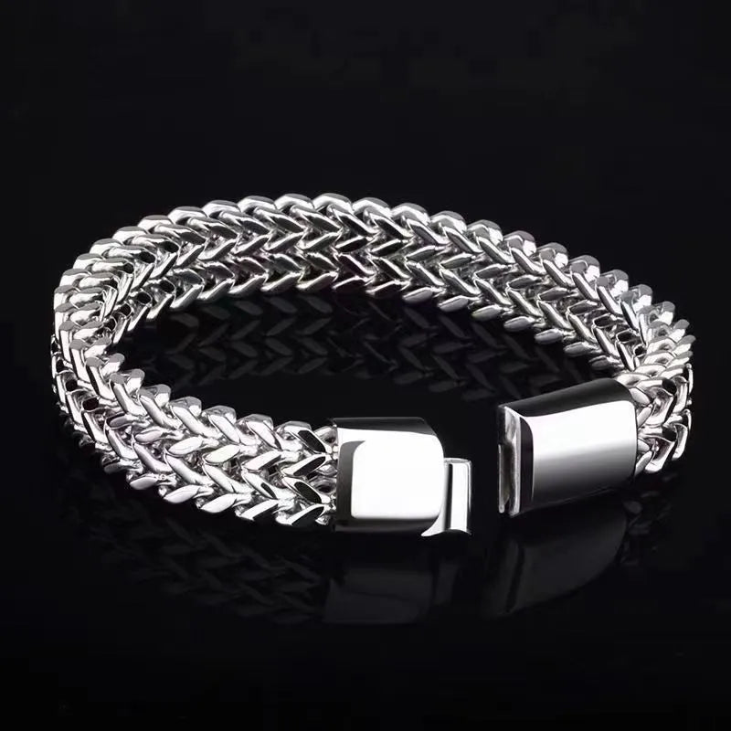 Geometric titanium steel men's bracelet for hip hop style in silver finish