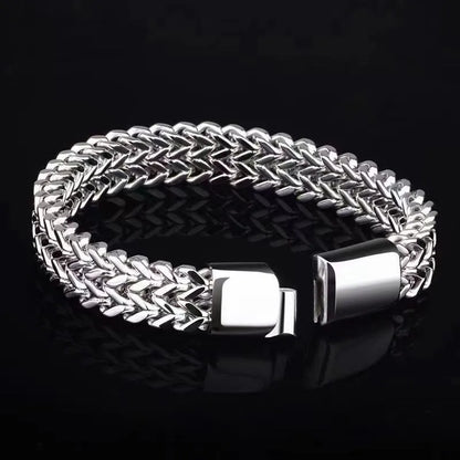 Geometric titanium steel men's bracelet for hip hop style in silver finish