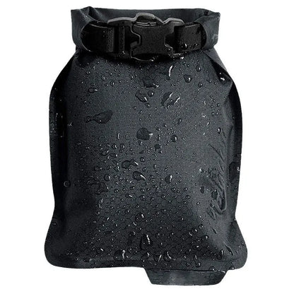 Bubble net waterproof soap container bag measuring 17 centimetres by 13 centimetres
