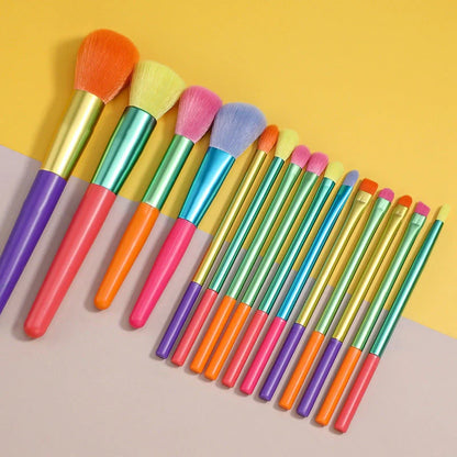 15-piece multicolor makeup brush set with plastic handles for professional and everyday makeup application
