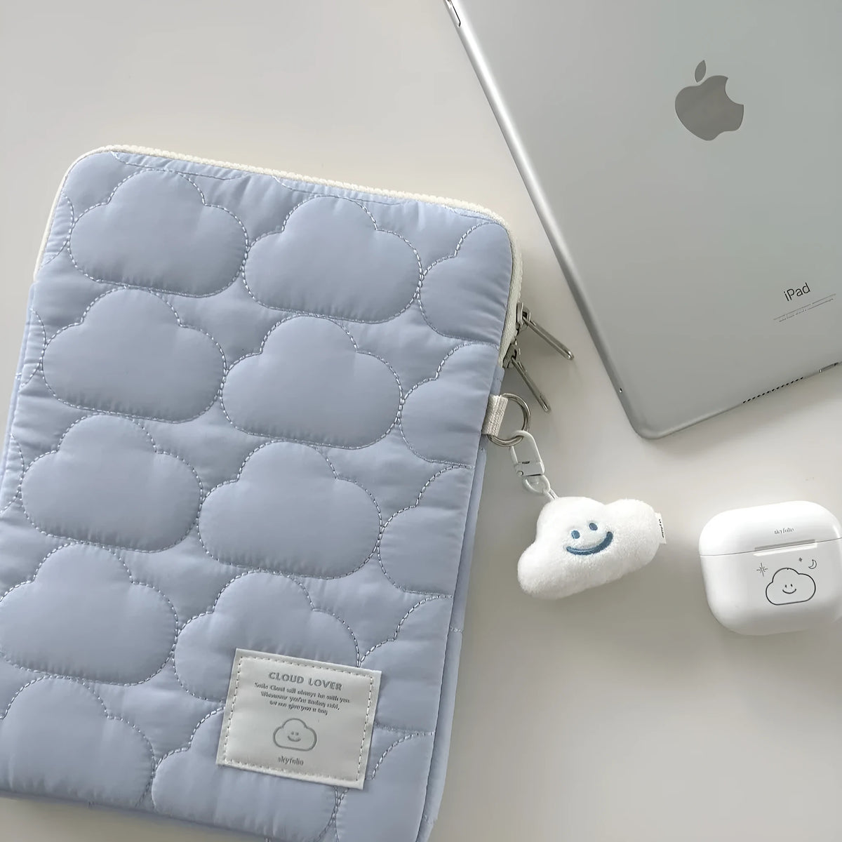 Cloud embroidery cotton notebook storage bag for iPad and tablet PC in white or blue, 11 to 15.6 inch sleeve