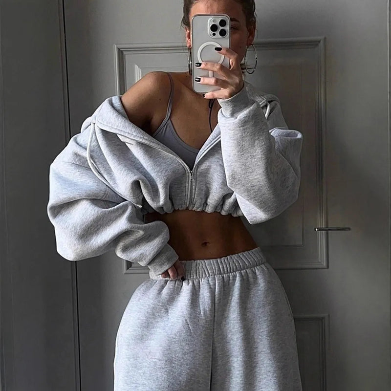 Long Sleeve Sports And Leisure Sweater Suit Two-Piece Set in Polyester with Regular Sleeves and Trousers Length in Black, Brown, Heather Gray, Light Gray, Pink, Red, White in Asian Size S M L XL