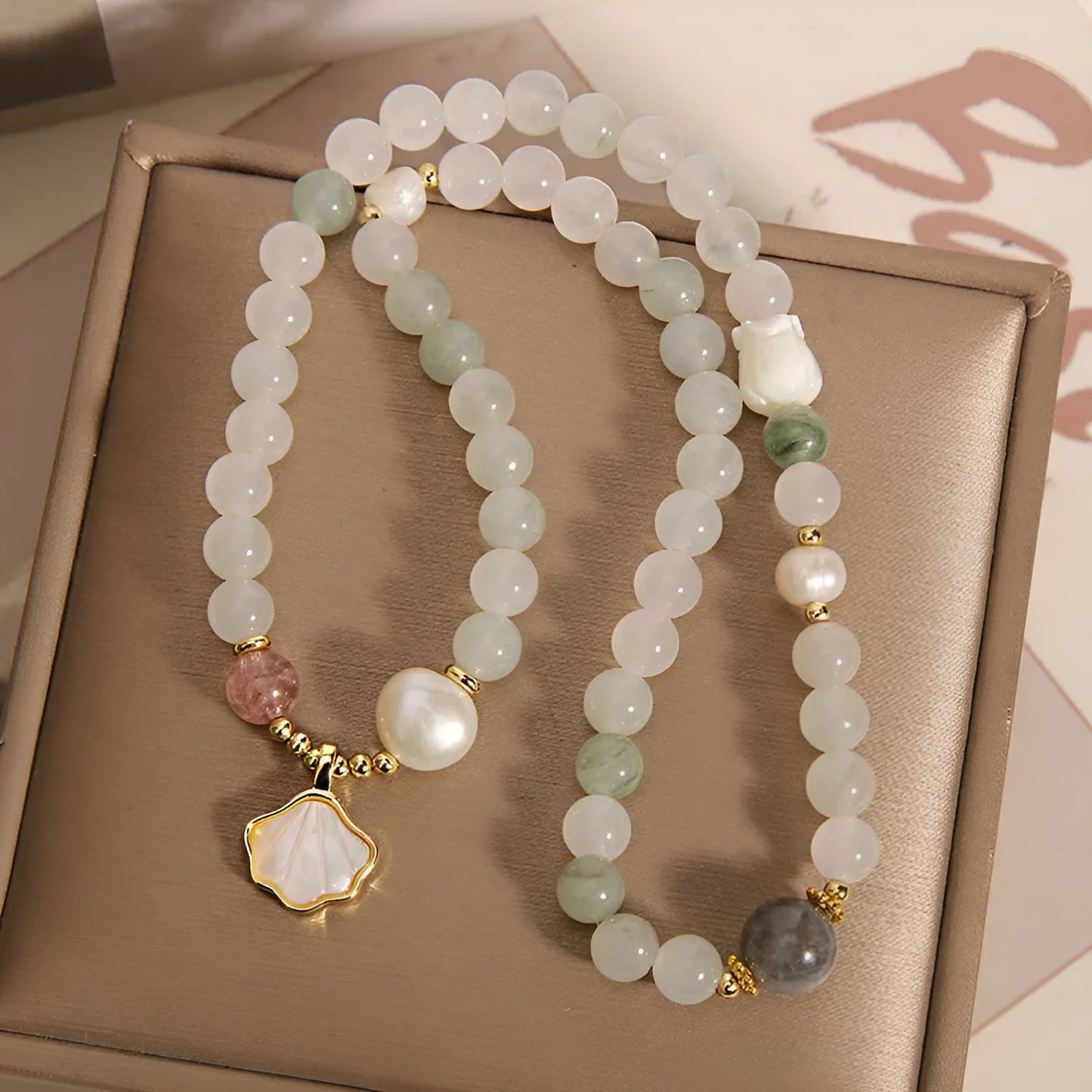 Tianshan emerald green jade ginkgo leaf pendant crystal bracelet with gold-plated accents