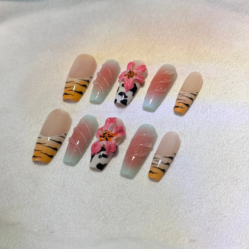 Zebra pattern lily hand carving nail art set, featuring durable long-length artificial nails with embossed flower and leopard print designs in sweet, cool, European, and American styles, available in sizes XS, S, M, L.