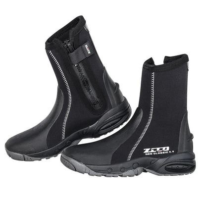 A pair of black non-slip outdoor beach diving boots with a side zipper and reinforced neoprene upper.