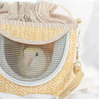 Portable straw-woven parrot backpack cage for small birds like parrots, with breathable design and durable construction