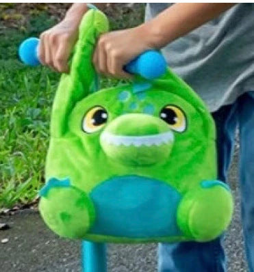 A colorful insulated lunch bag featuring animal designs, perfect for keeping meals and snacks fresh and organized on-the-go.