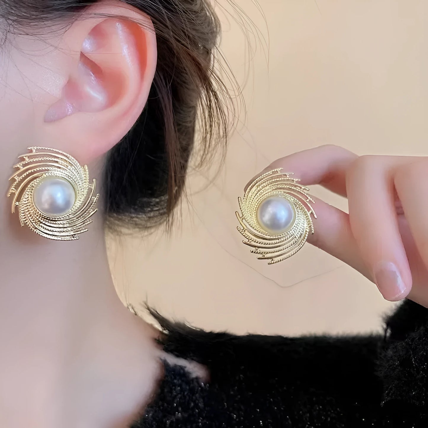 Women's flower-shaped earrings with irregular high-grade pearl accents and electroplated alloy construction