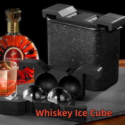 Whiskey ice cube tray with crystal clear hockey puck and skull shaped ice cubes measuring 11.5x17.5x19.5cm