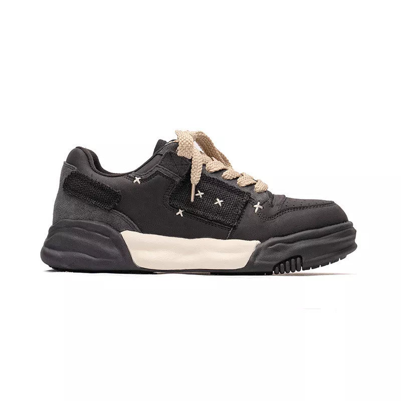 Men's casual patch leather vintage shoes in black and khaki colors
