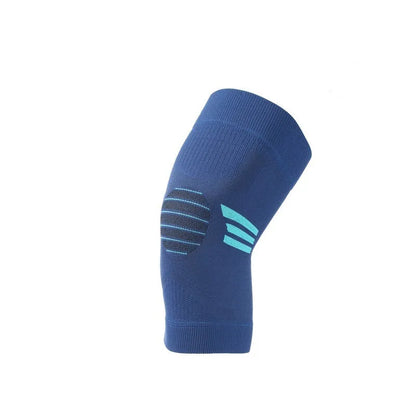 A pair of sports knee pads in a two-tone colour combination for aerobics and basketball.