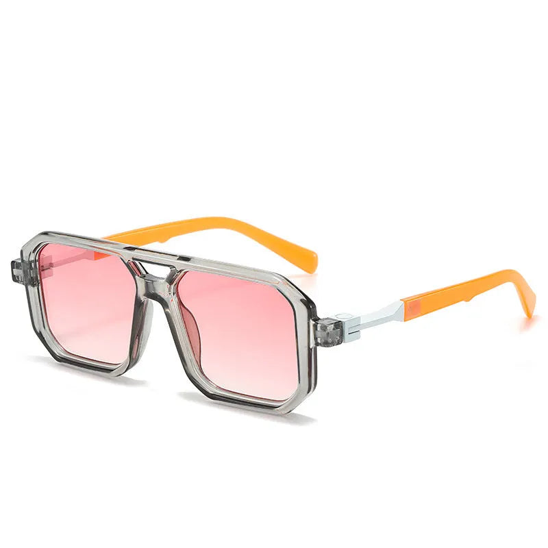 Retro double beam pilot sunglasses with metal alloy frame and polarised lenses in black with double grey piece