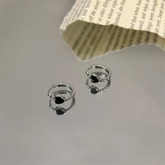 Black and red love heart earrings for women, summer ear clip with geometric design