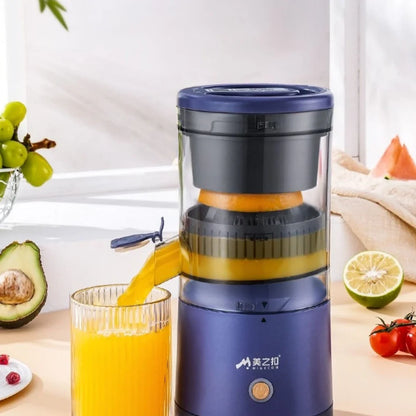 Blue portable USB electric juicer with spiral cutter, measuring 18cm height with USB cable connection
