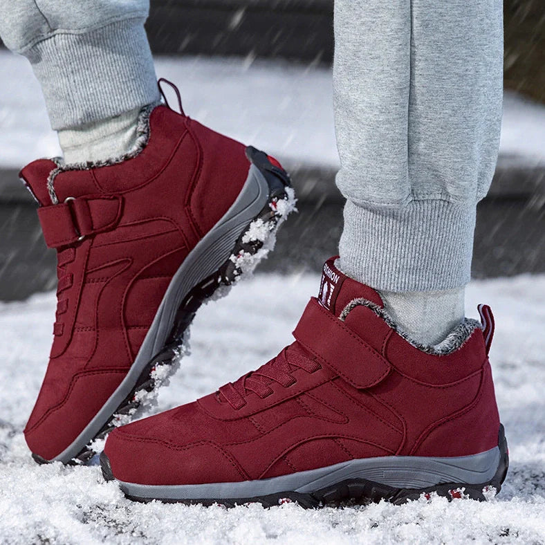 Women's high-top walking shoes with fleece lining and synthetic leather upper in maroon colour