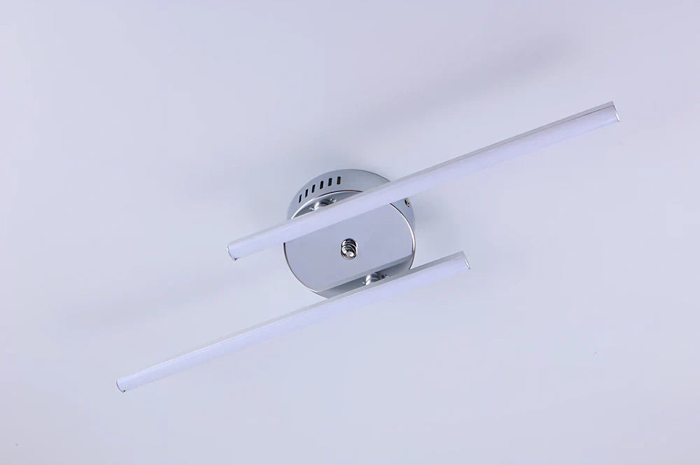 Square aluminium ceiling lamp with LED lighting measuring 480x480mm