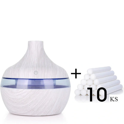 Yellow wood grain USB humidifier measuring 110x110mm with 300ml water tank and LED lighting