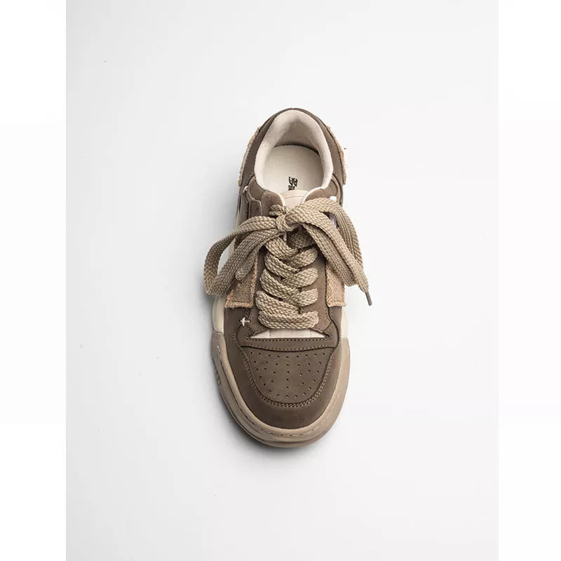 Men's casual patch leather vintage shoes in black and khaki colors