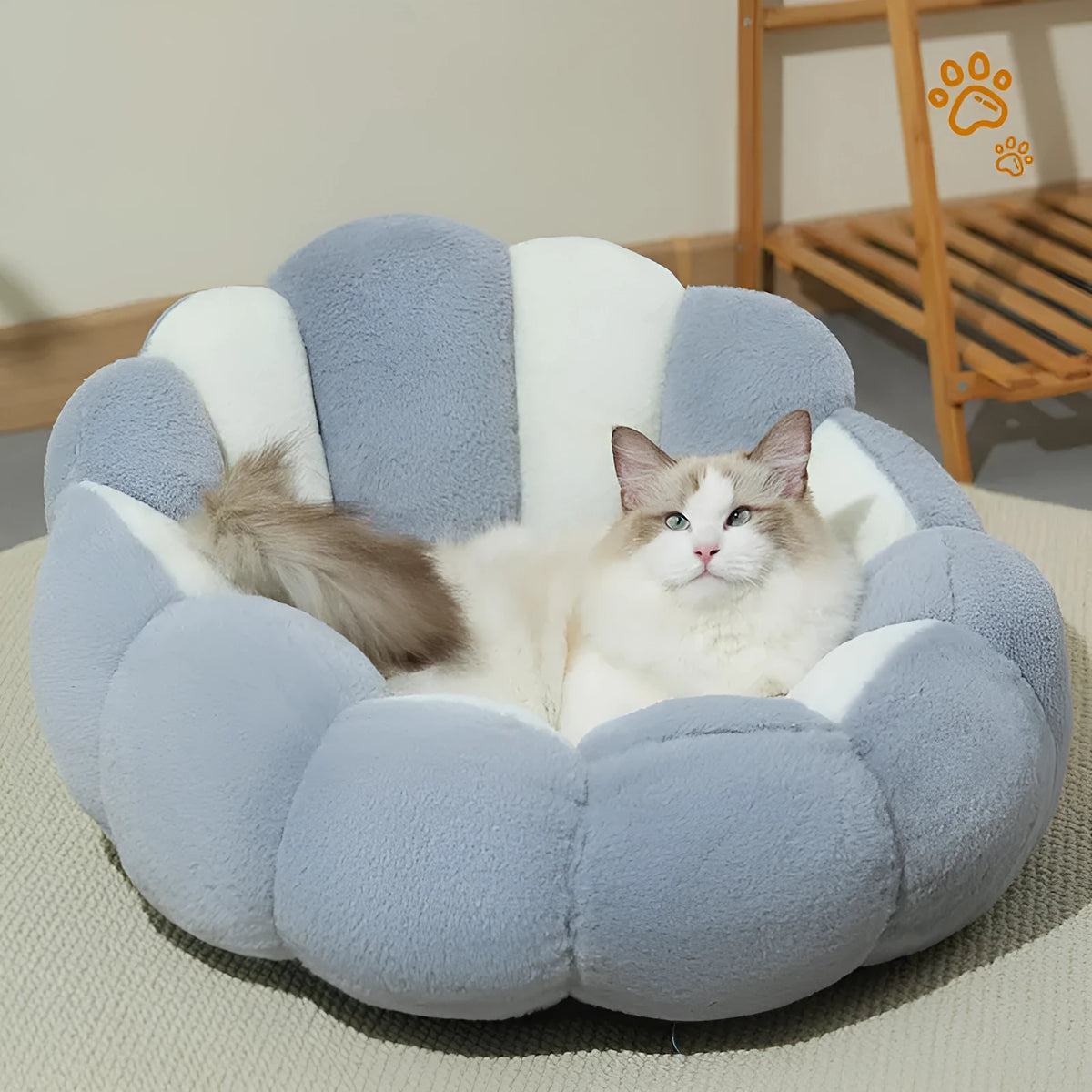 Greyish white pet shell nest for cats and dogs with rabbit fur and PP cotton filling in three sizes