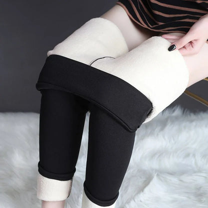 Premium cashmere-blend leggings in a variety of colors for stylish winter warmth