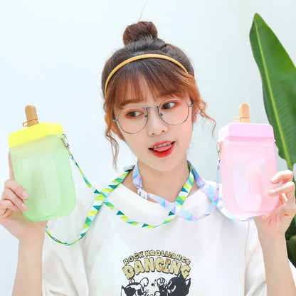 Summer children's water cup with straw, leak-proof design, and cartoon pattern