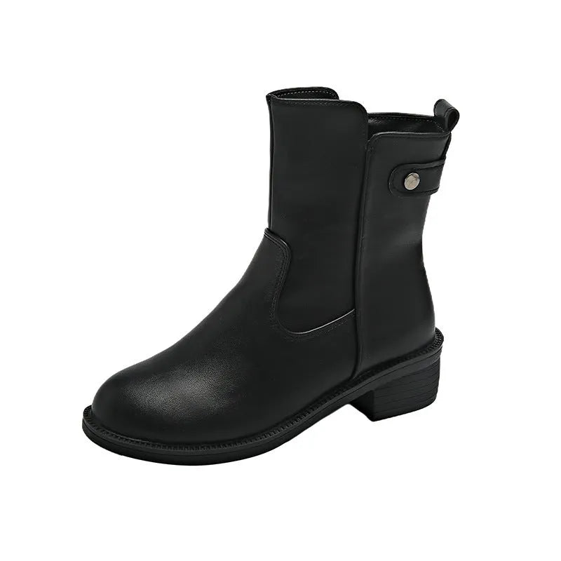 Black women's low-heel boots with round toe and side zipper fastening