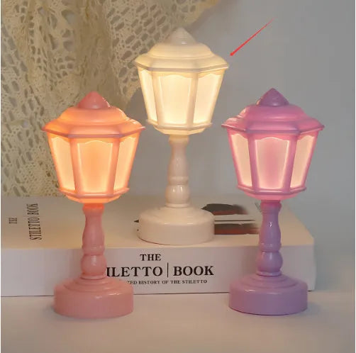 Retro pagoda styled night lamp with geometric design in light purple colour